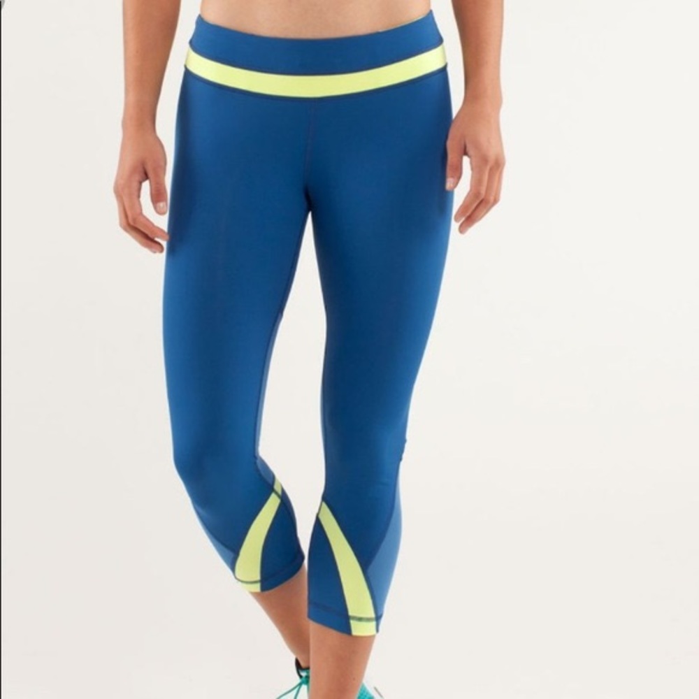 Lululemon inspire crop II leggings - Picture 1 of 5